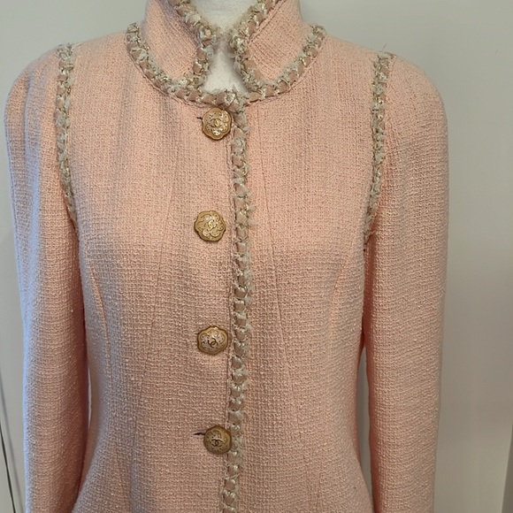 CHANEL Light Pink Jacket Coat Size 44 Cotton Stunning Chanel Feminine Elegant - Picture 4 of 17